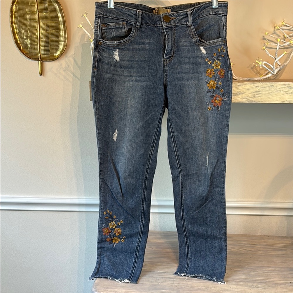 Embroidered Women's Jeans